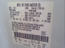 2011 FORD F150, WHITE, LARIAT, CREW, 5.0, 4X4, AT,   F25104